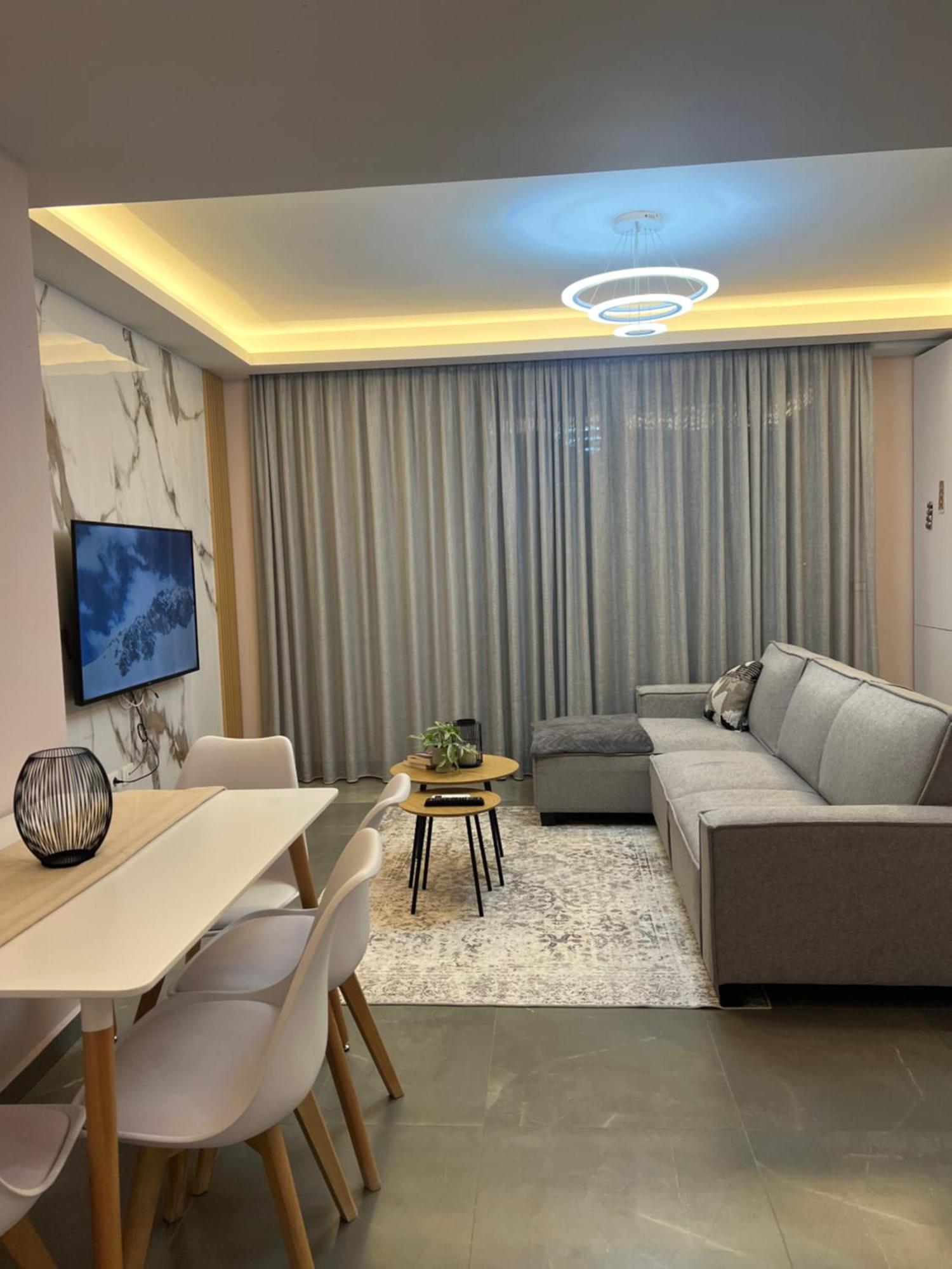 Cozyapartmens Lägenhet Tirana Exteriör bild