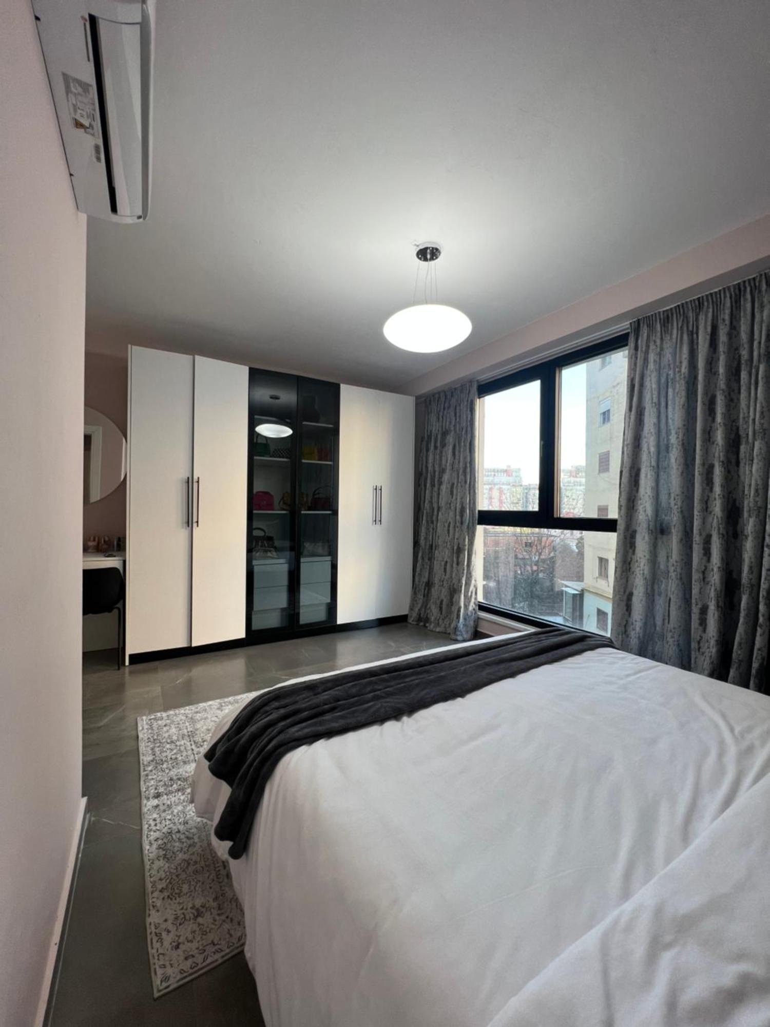Cozyapartmens Lägenhet Tirana Exteriör bild