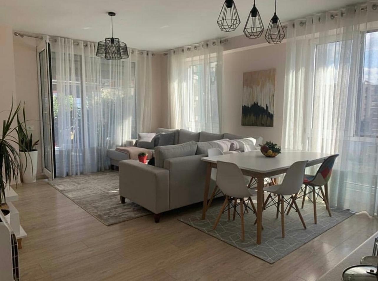 Cozyapartmens Lägenhet Tirana Exteriör bild